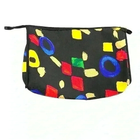 REVLON MAKE-UP  BAG - Picture 1 of 10